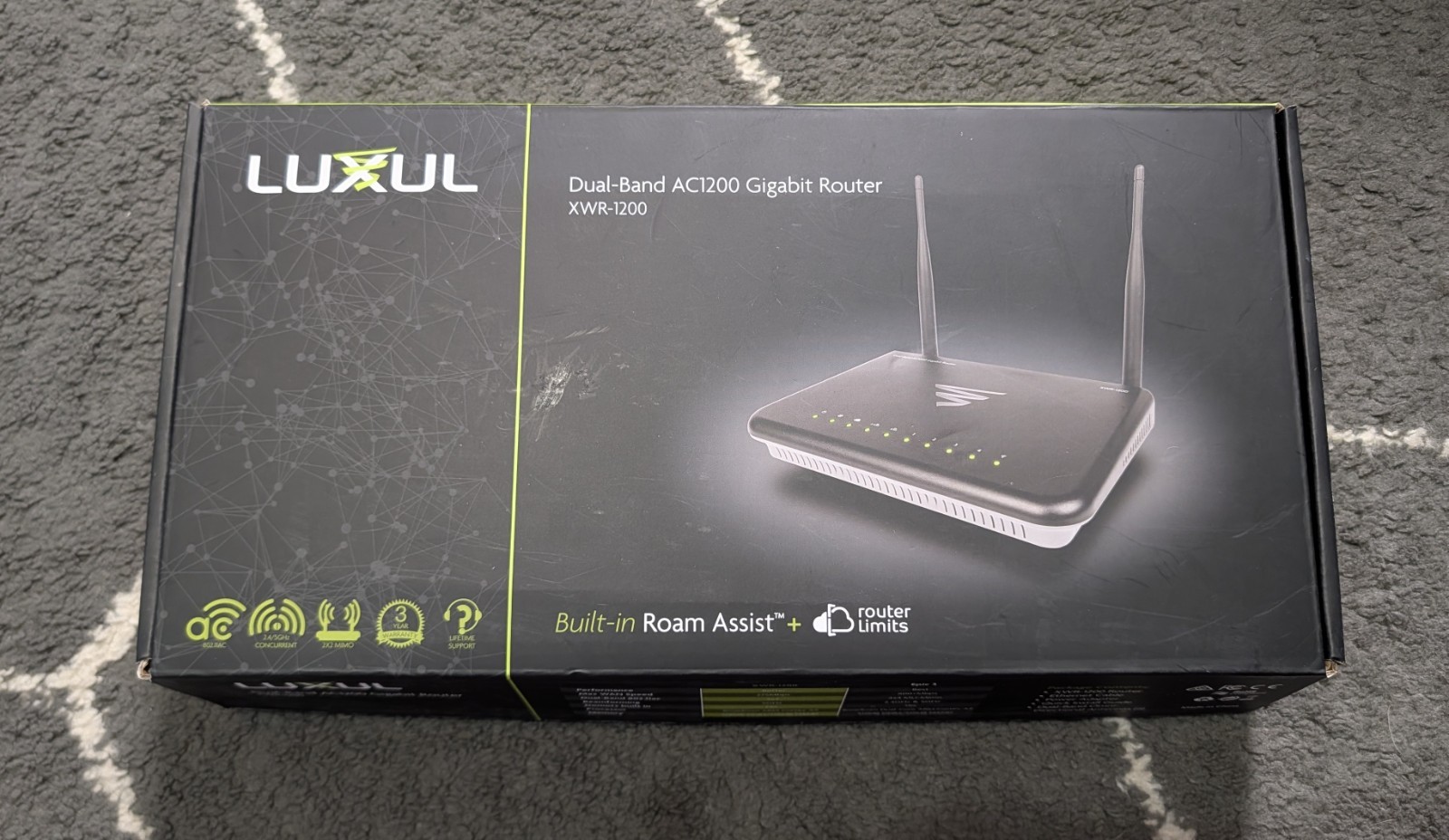 LUXUL XWR-1200 Dual-Band AC1200 Gigabit Router Wireless Networking