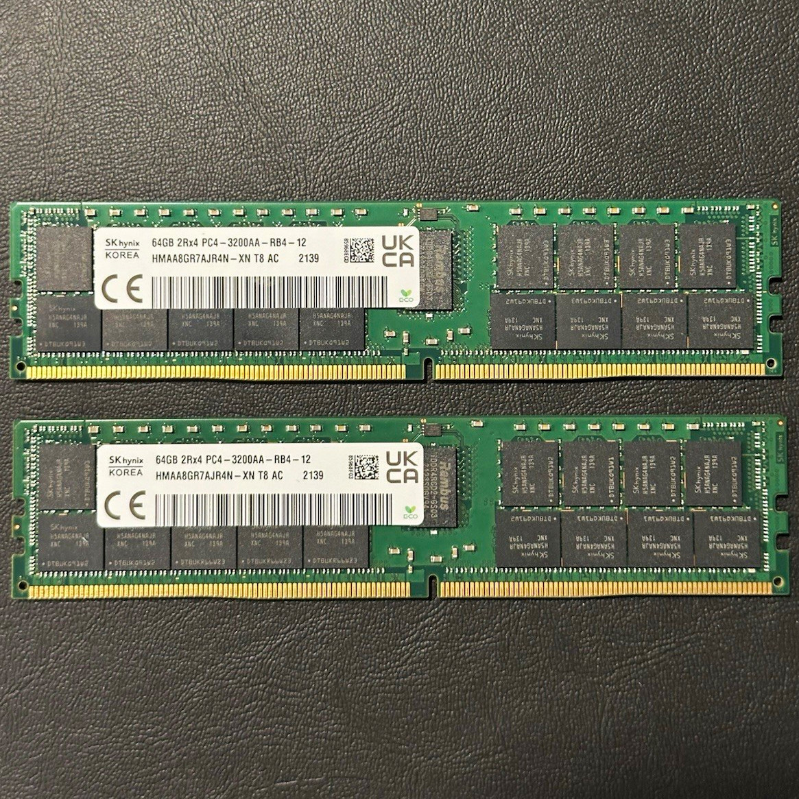 SK hynix 128GB (2x64GB) DDR4-3200 RDIMM ECC 2Rx4 PC4 - 3200AA - RB4 - 12