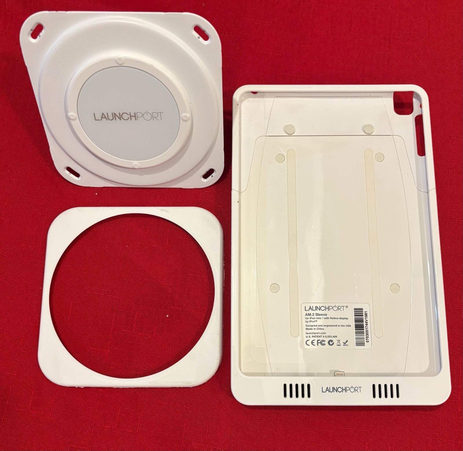 LaunchPort WallStation With AM.2 Sleeve for iPads 2,3 and 4, plus wall cover