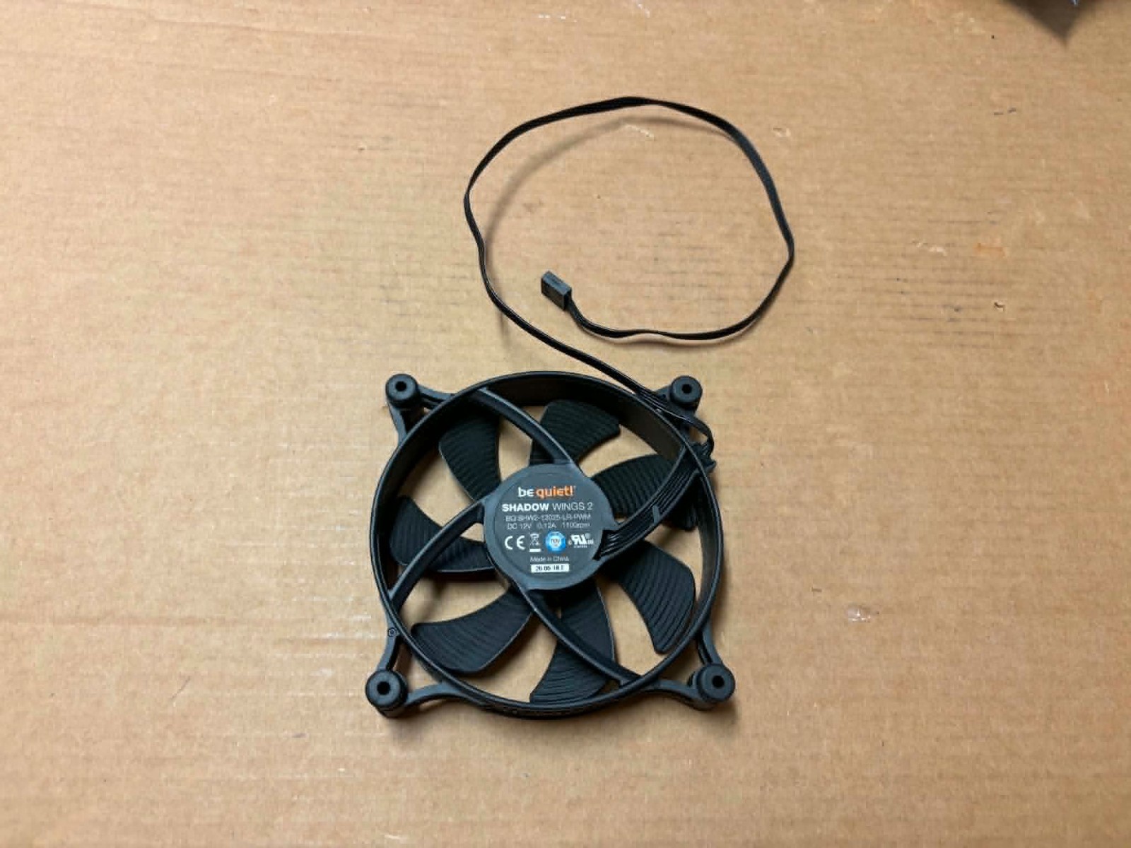 be quiet Shadow Wings 2 140mm 12V PC Case Cooling Fan BQ SW2-14025-LF-PW