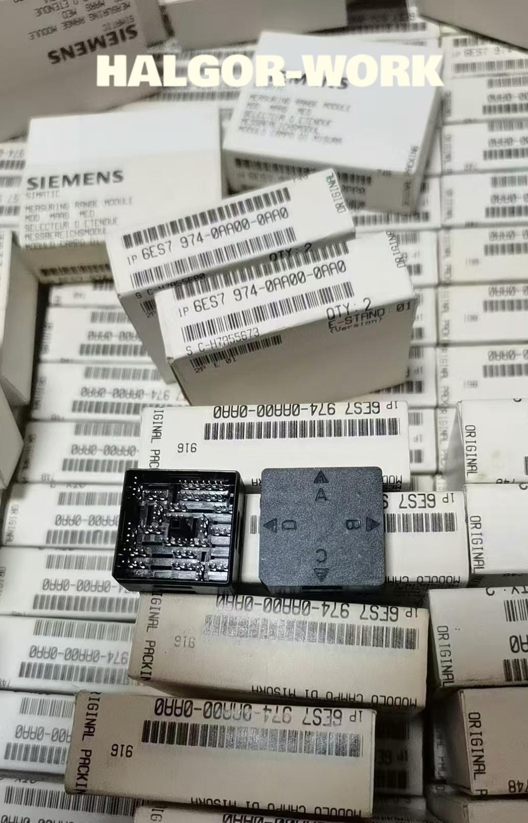 1PCS     NEW    6ES7974-0AA00-0AA0 A box of   In Stock