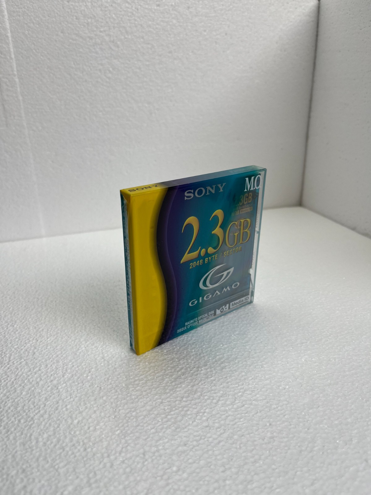 1x Unopened Sony 3.5inch 2.3GB Rewritable MO Disk