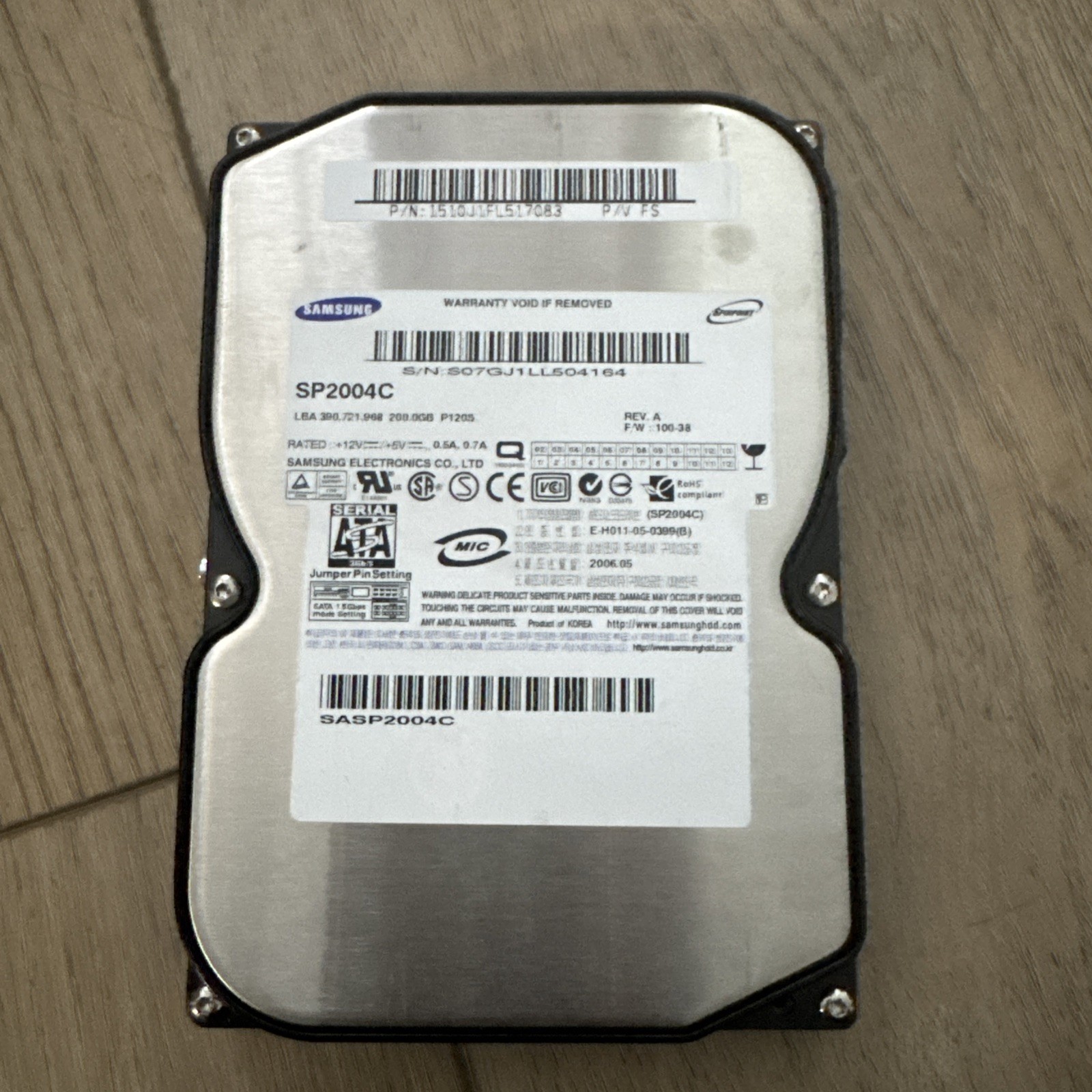 200GB Samsung SpinPoint P120S SP2004C SATA-3Gb/s HDD 3.5-Zoll 7200rpm Festplatte