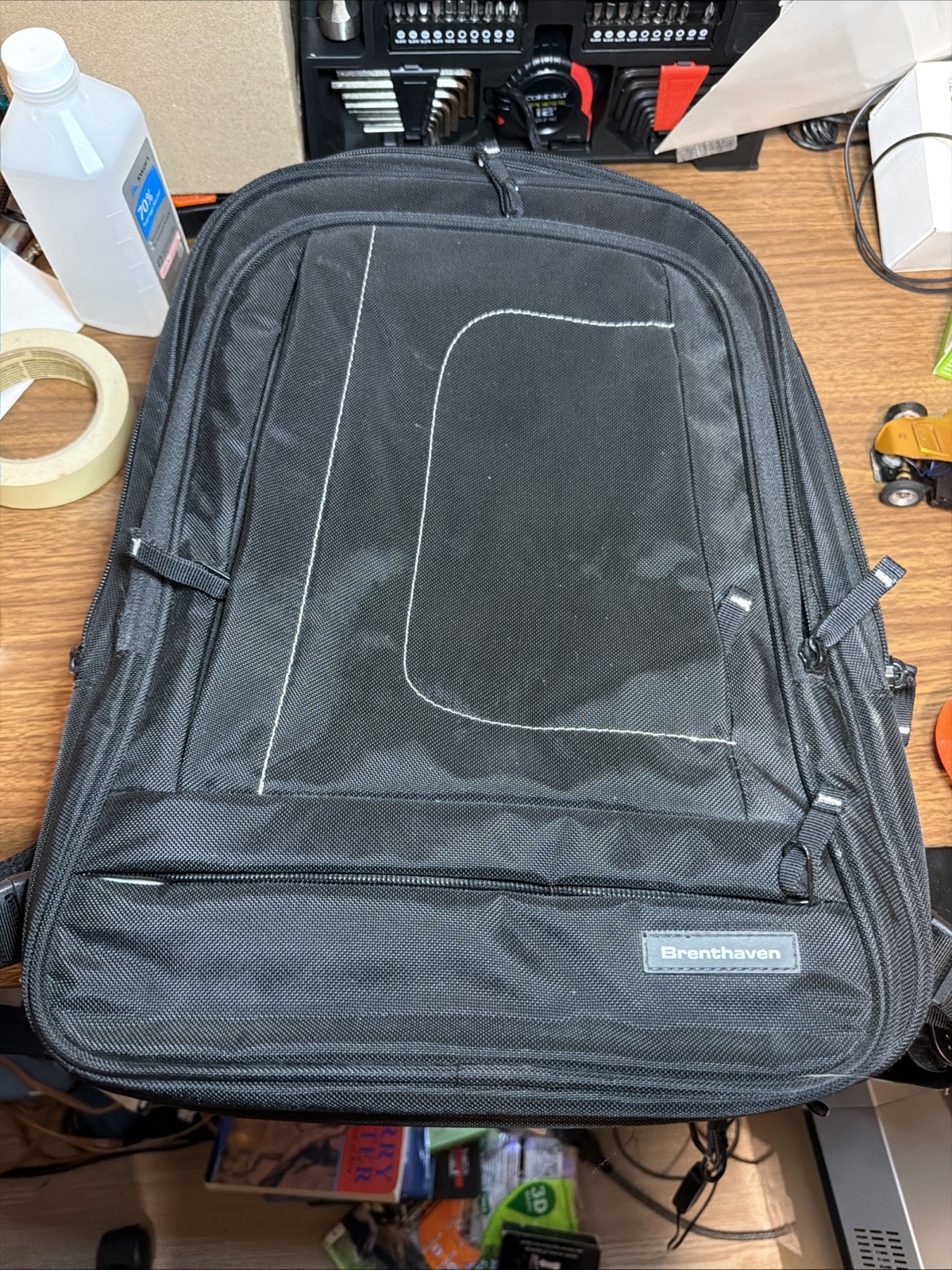 Brenthaven Metrolite Backpack Travel Bag X-Ray Friendly Up To 15.6 Laptop EUC