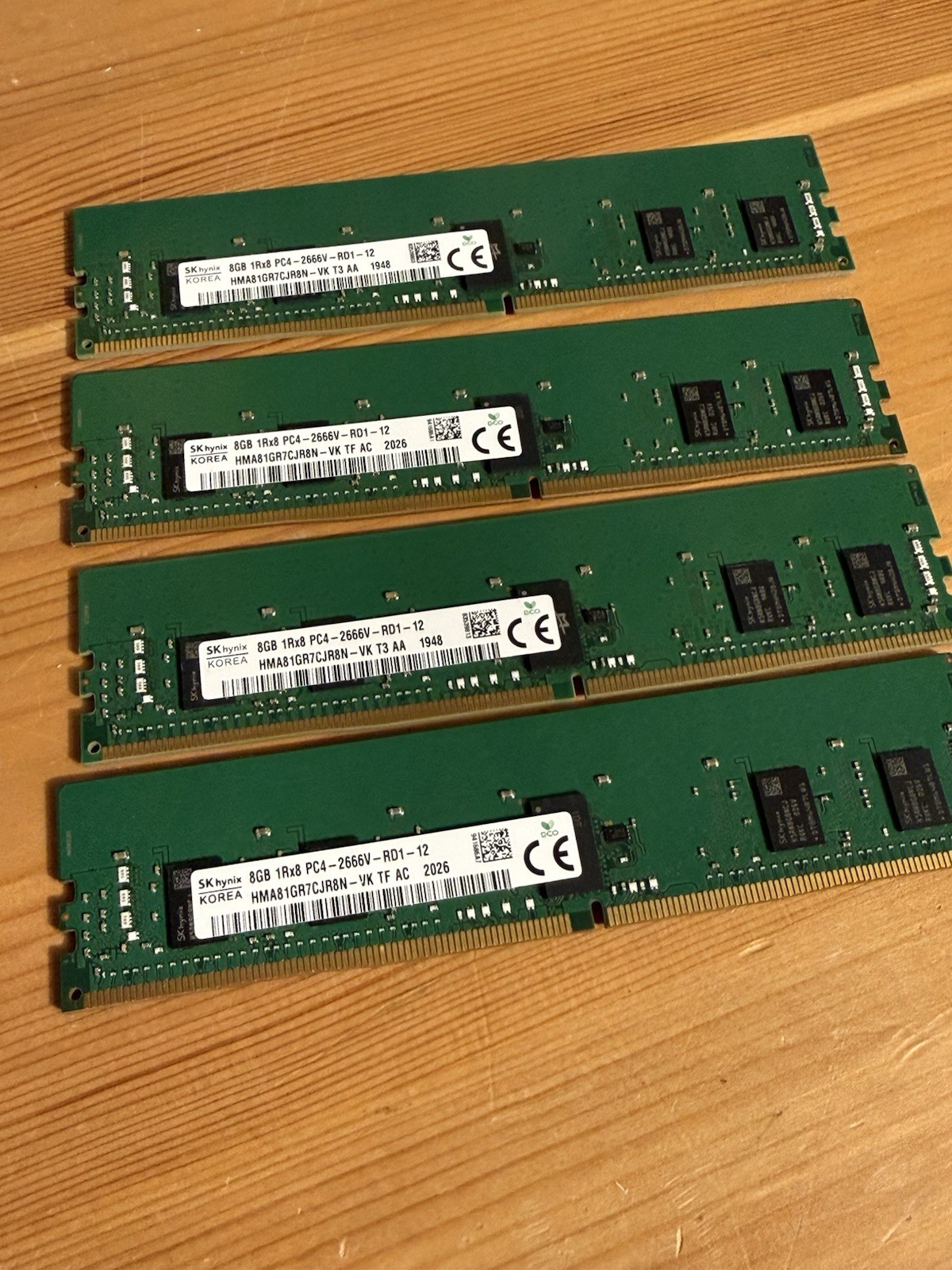 SK hynix 32GB (4x8GB) DDR4 PC4-2666V ECC DIMM 288-Pin RAM HMA81GR7AFR8N-VK 🔥