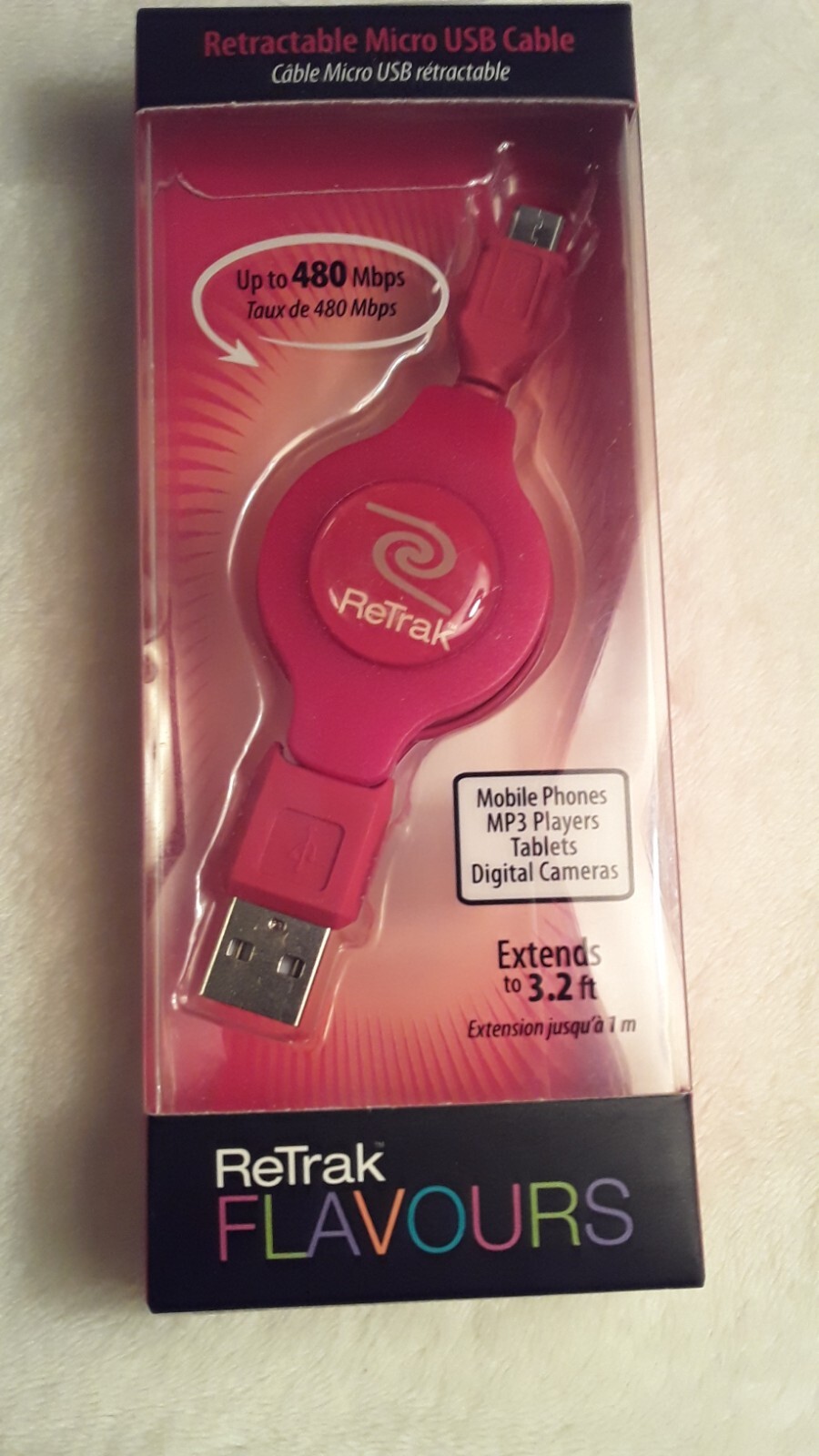 RETRAK FLAVOURS Retractable Micro USB Cable Red Extends to 3.2 Feet Digital New