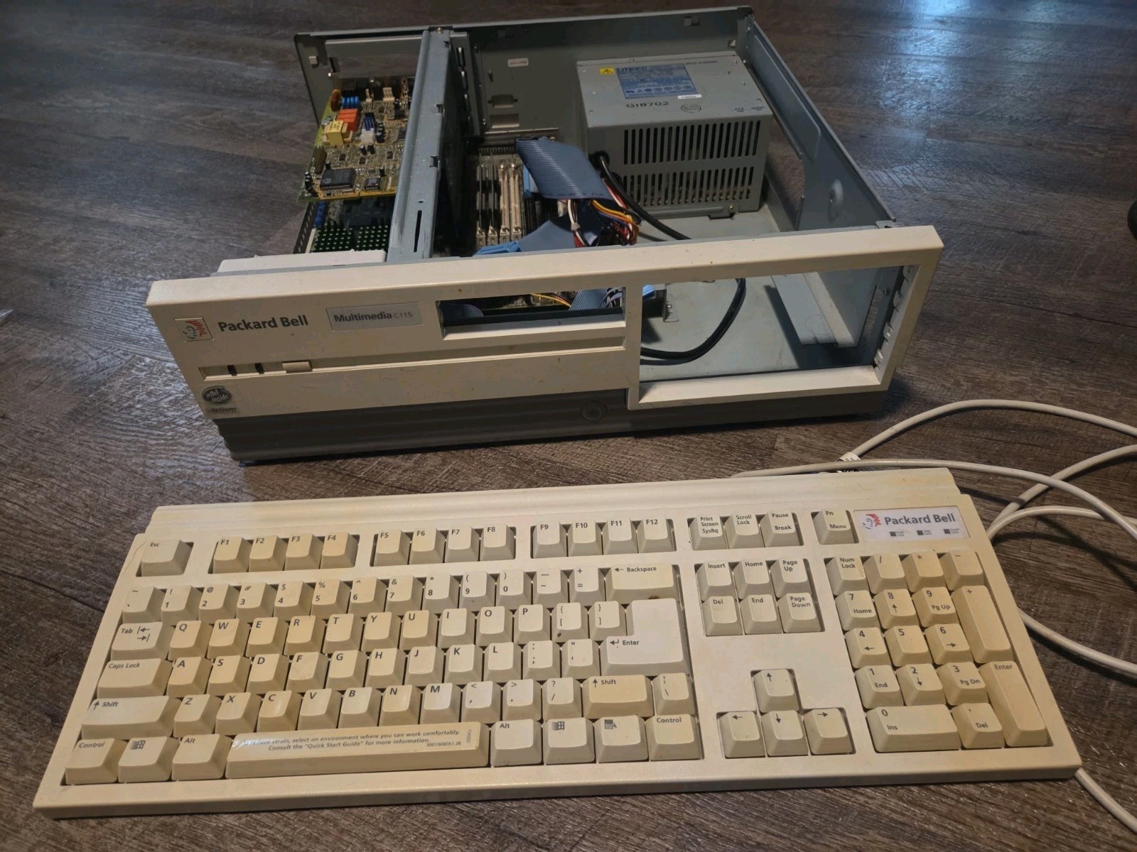 Packard Bell Multimedia C115 Computer & Keyboard INCOMPLETE, Parts Or Repair 