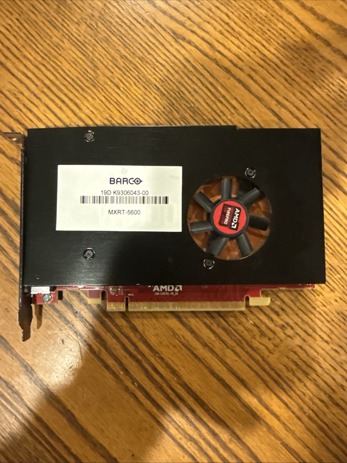 AMD Barco MXRT-5600 4GB 4x Displayport FirePro W5100 Workstation Graphics Card