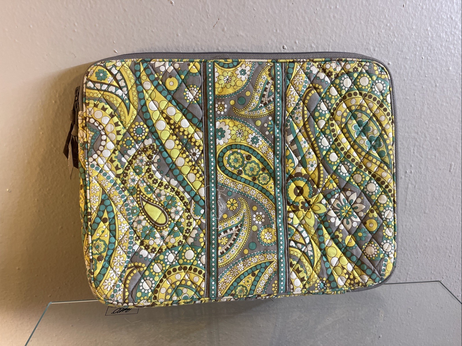 Vera Bradley soft laptop case - Yellow Green Brown White - 14 x 11”