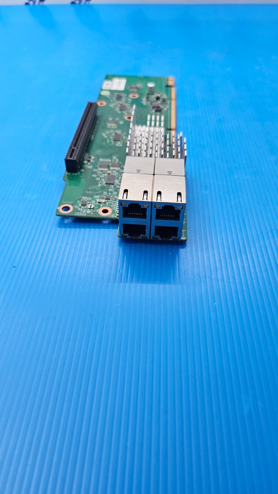 SuperMicro AOC-2UR6N4-i4XT 2U Ultra Quad-Port 10G RJ45 NVMe U.3 PCIe X16 Adapter