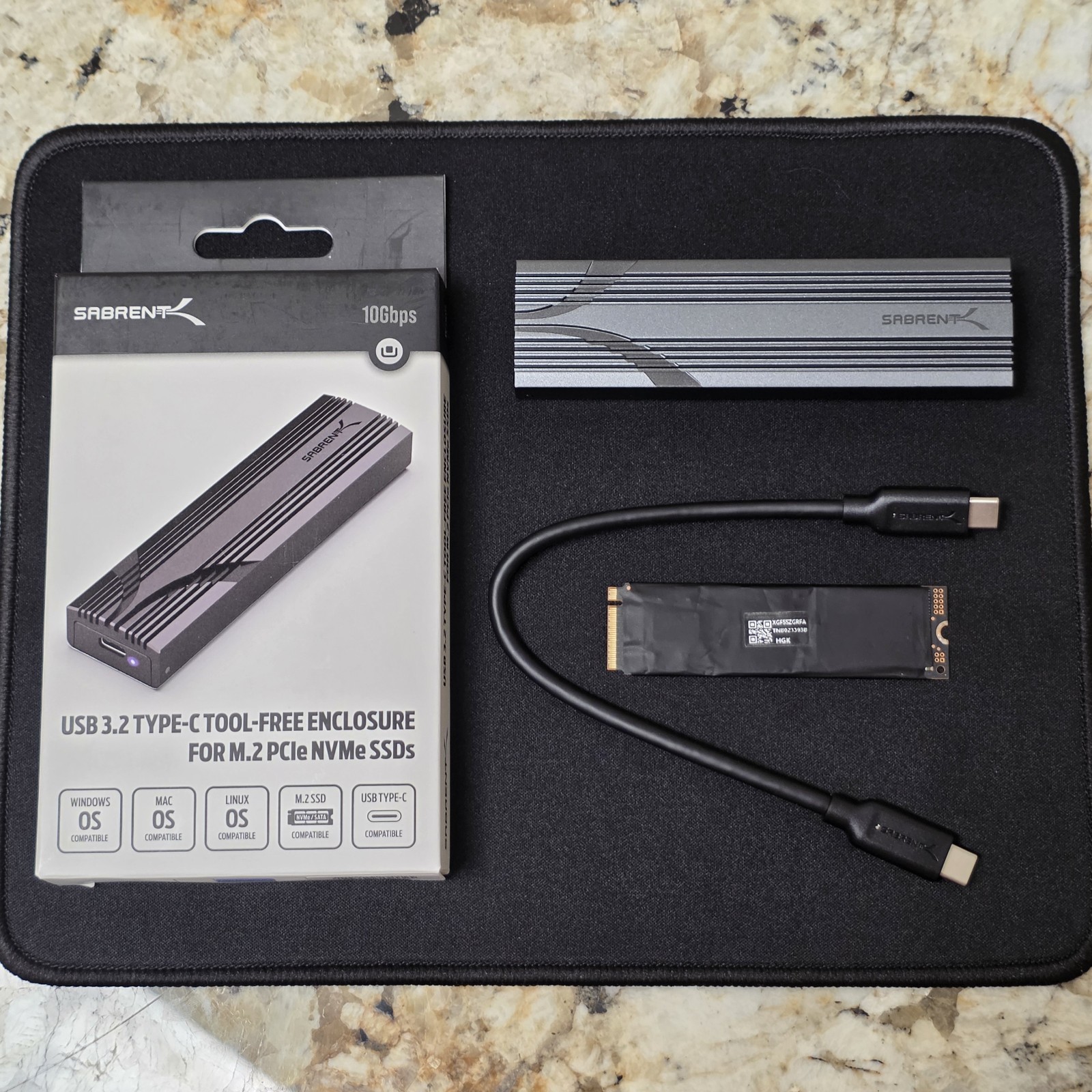 ACER 1TB NVMe M.2 SSD, Comes With A SABRENT, Tool-Free Enclosure, SSD is at 100%