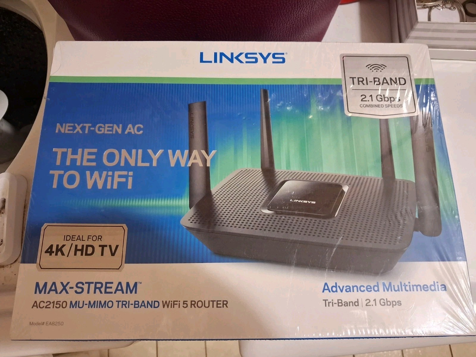 Linksys EA8250 Max-Stream AC2150 MU-MIMO Tri-Band Wi-Fi 5 Router - NEW Open Box