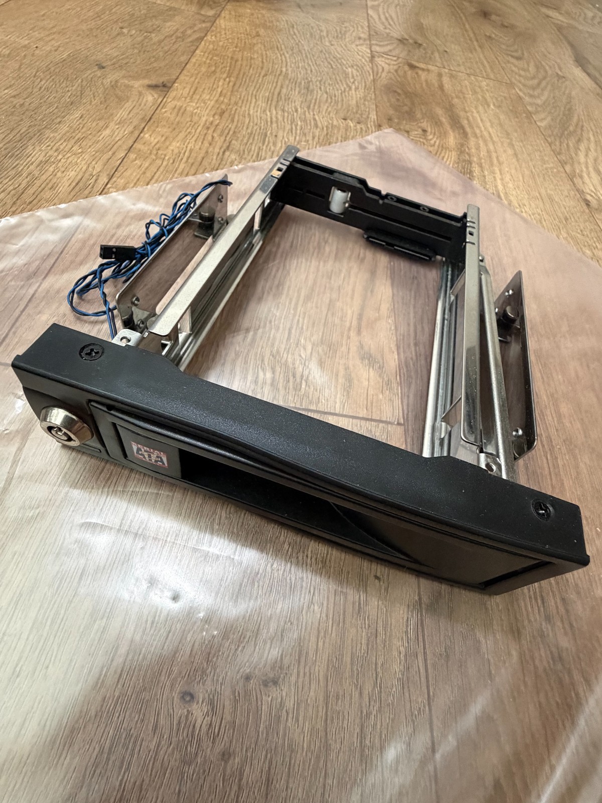 Lot of 5 StarTech HSB100SATBK 5.25in Trayless Hot Swap Mobile Rack for 3.5in HDD