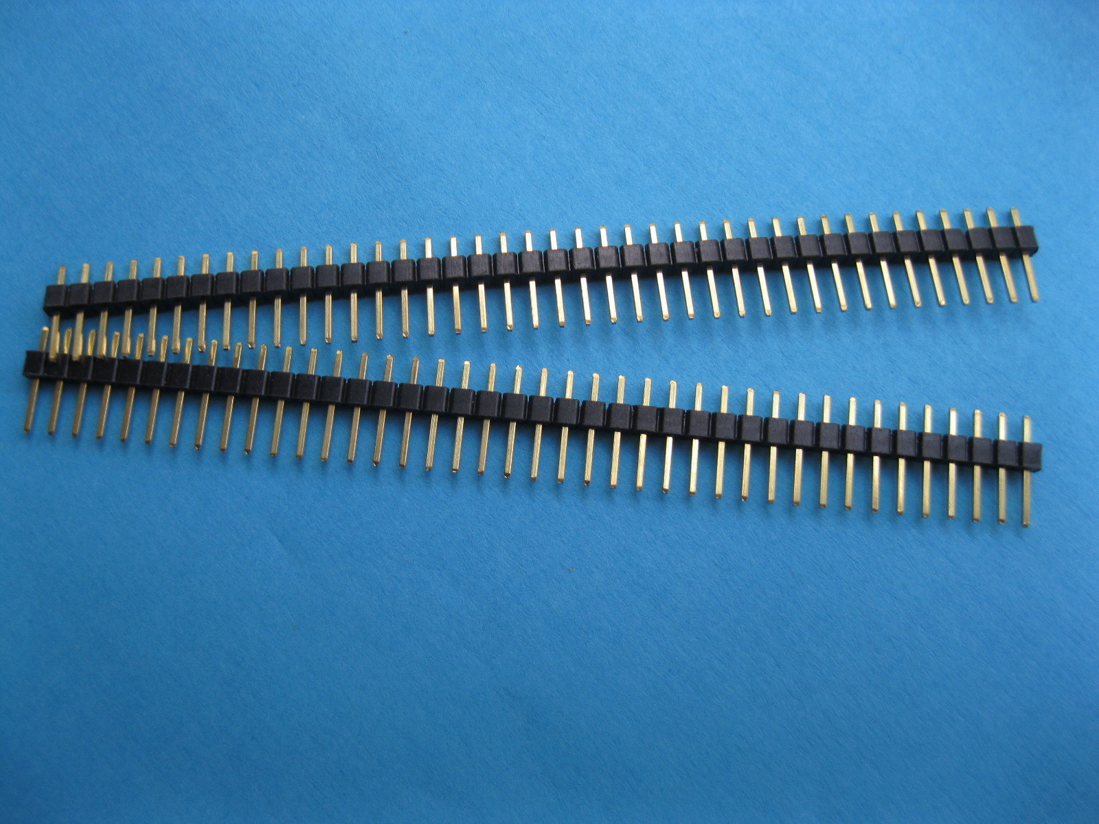 30 pcs Gold Plated 2.54mm 1x40 40pin Breakable Pin Header Male Single Row Strip