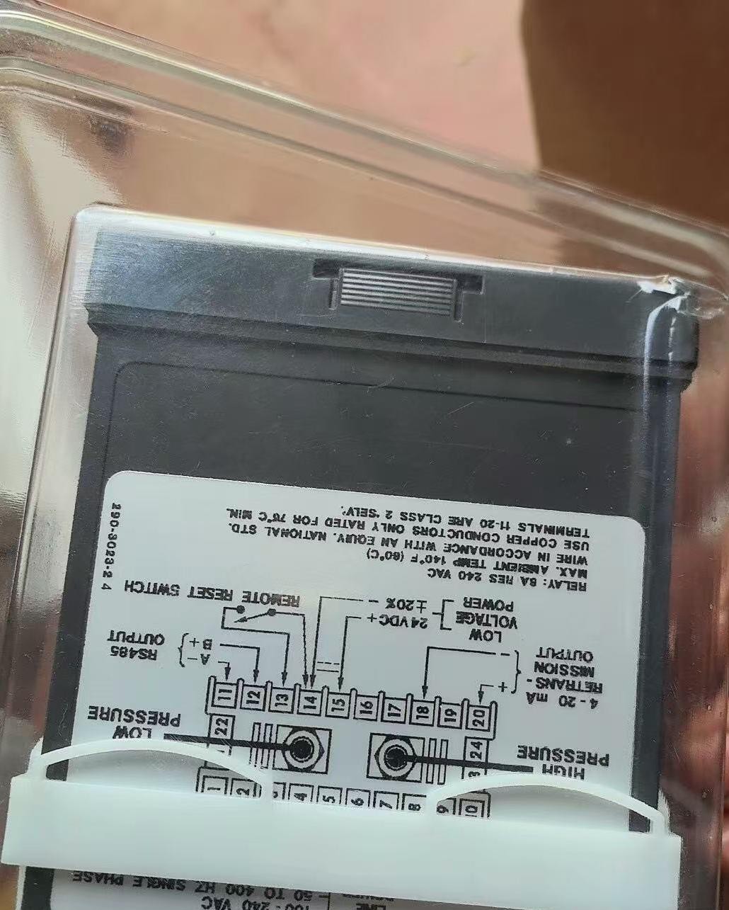 1PCS NEW  DWYER DH-006   Fast transportation