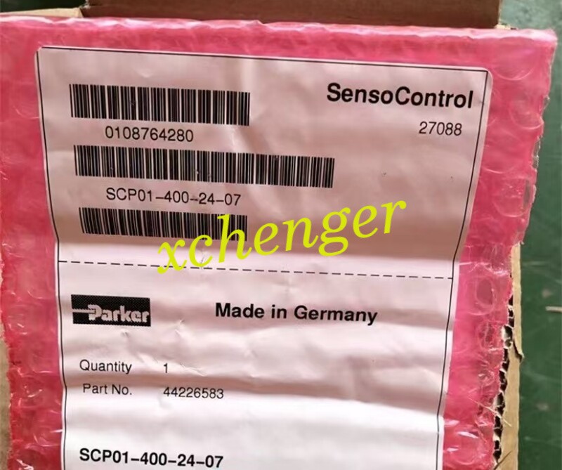 1PCS Parker SCP01-400-24-07 Pressure sensor  new via FedEx or DHL