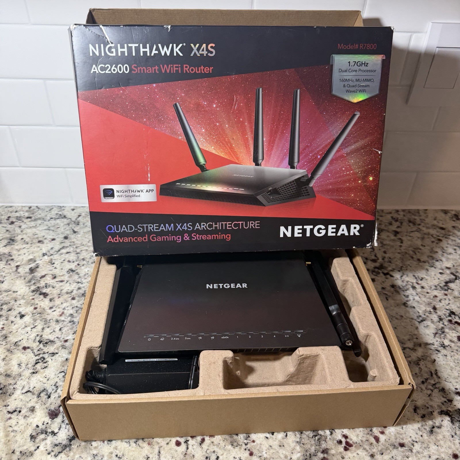 NETGEAR Nighthawk X4S R7800 AC2600 Smart WiFi Router - Works Great