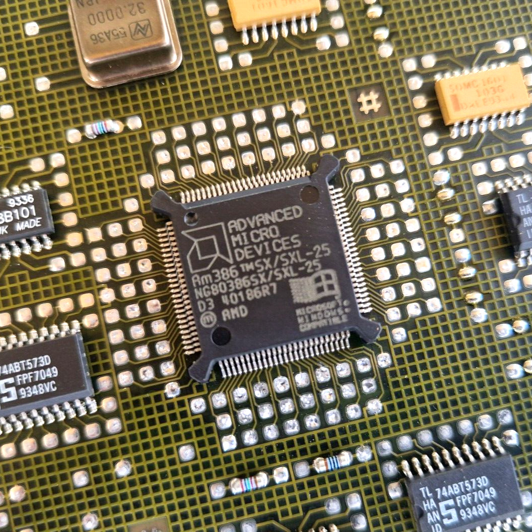 VINTAGE SIEMENS PCB with Super Rare AMD Am386SX/SXL-25 - 25MHz D3 40186R7