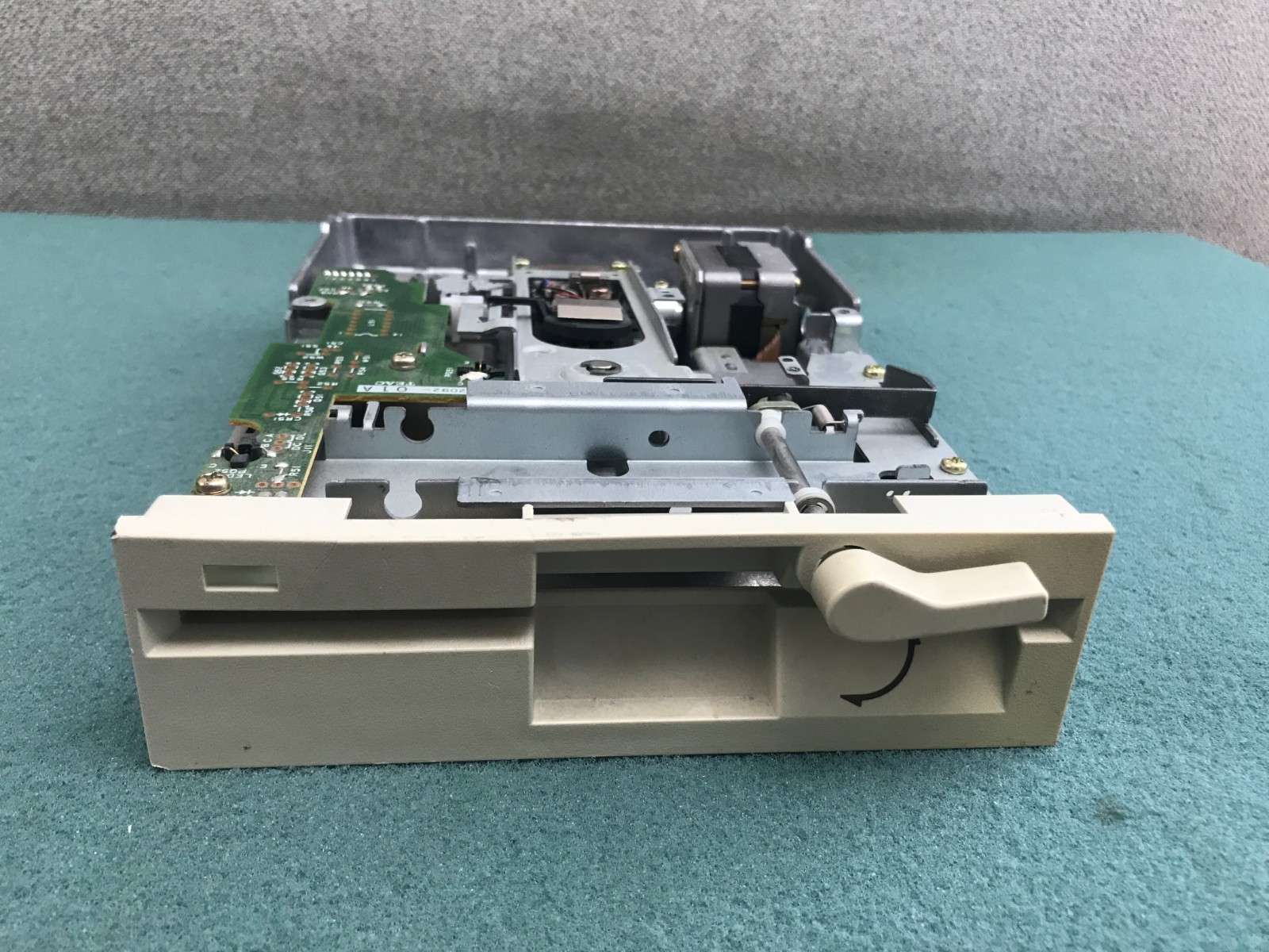 Teac FD-55GFR 19307351-93 Vintage 5.25" 1.2MB Floppy Disk Drive *Read* - O763