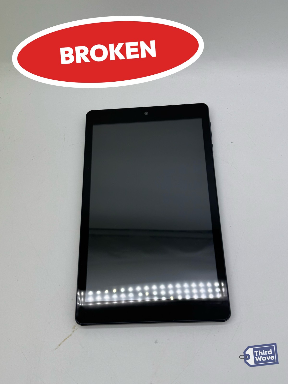 (BROKEN) onn. 8" Tablet 2020 32GB 2GB RAM WiFi Android 11 Go 100011885 (2)
