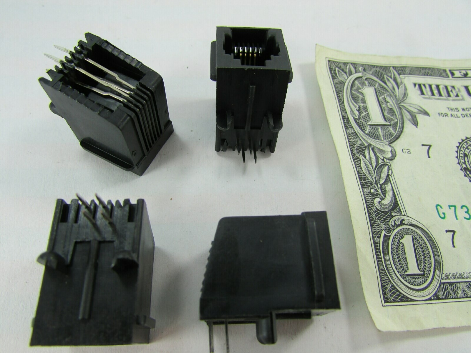 Lot 10 Adam Tech 6P4C PCB Board Mount Horizontal Entry RJ-11 Phone Jacks, Gold