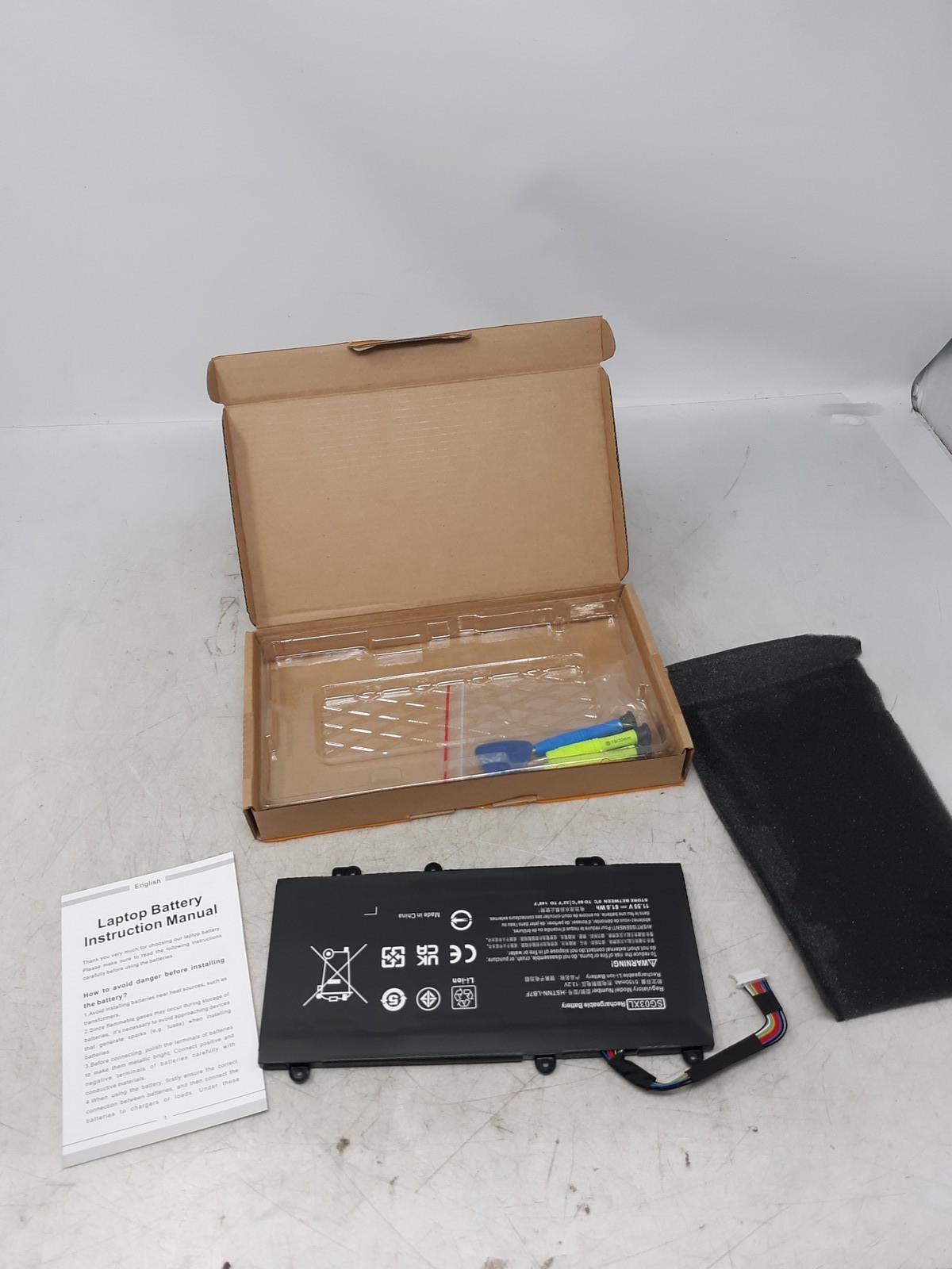 Dentsing SG03XL HSTNN-LB7F Laptop Battery 5150mAh 13.2V 61.6Wh