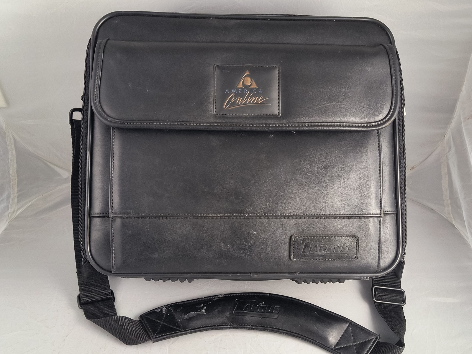Vintage Targus Laptop Bag Leather Case Rare Early America Online AOL Advertising