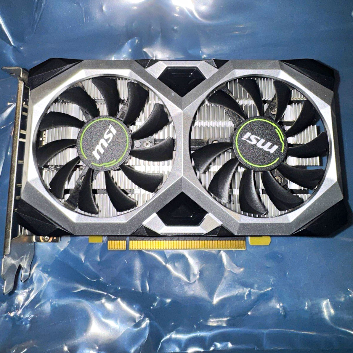 MSI GeForce GTX 1650 VENTUS XS 4G OC 4GB GDDR5 VR Ready DP HDMI DVI-D