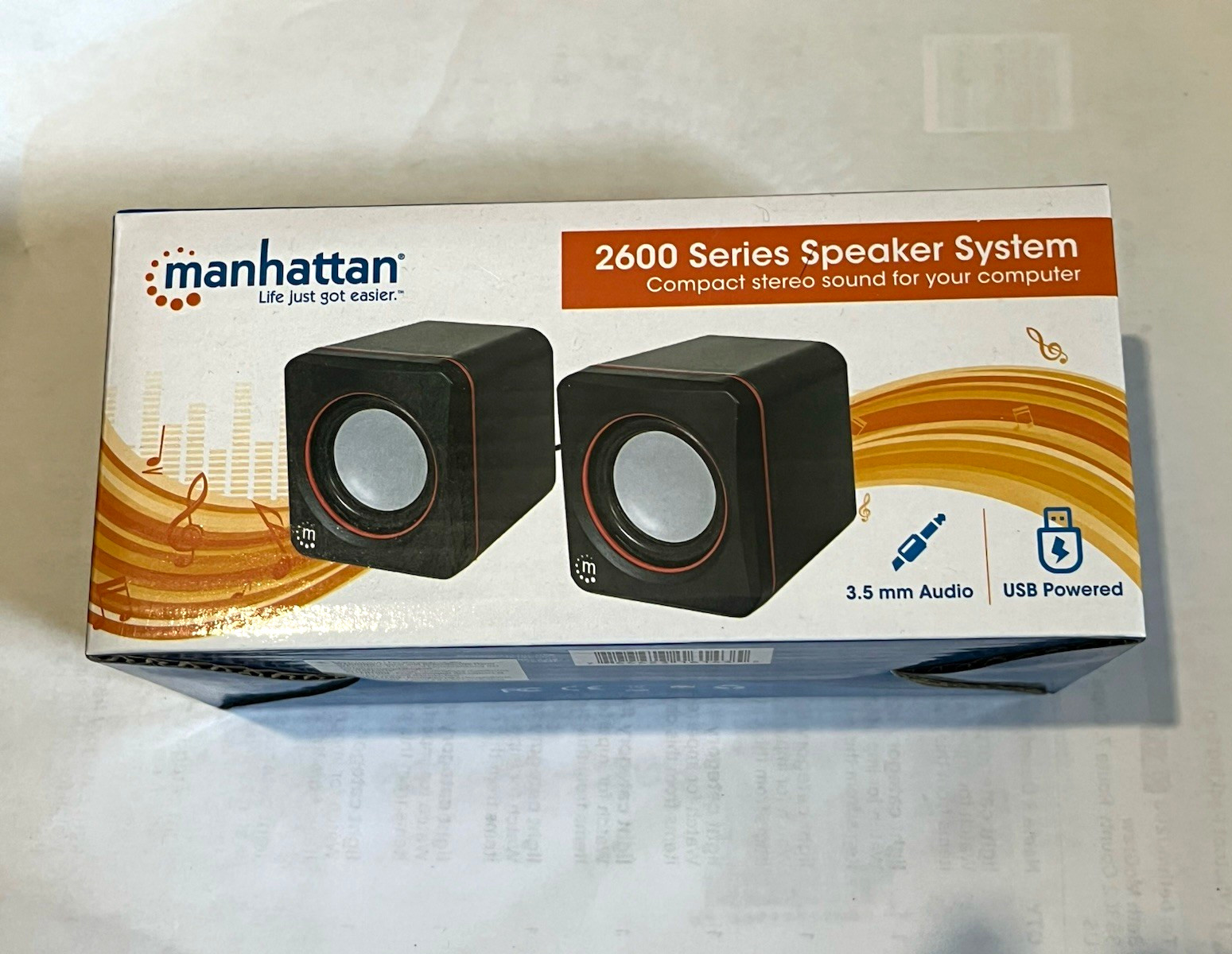 Manhattan 2600 Series 2.0 USB Powered Speaker System 3.5mm Wired Black