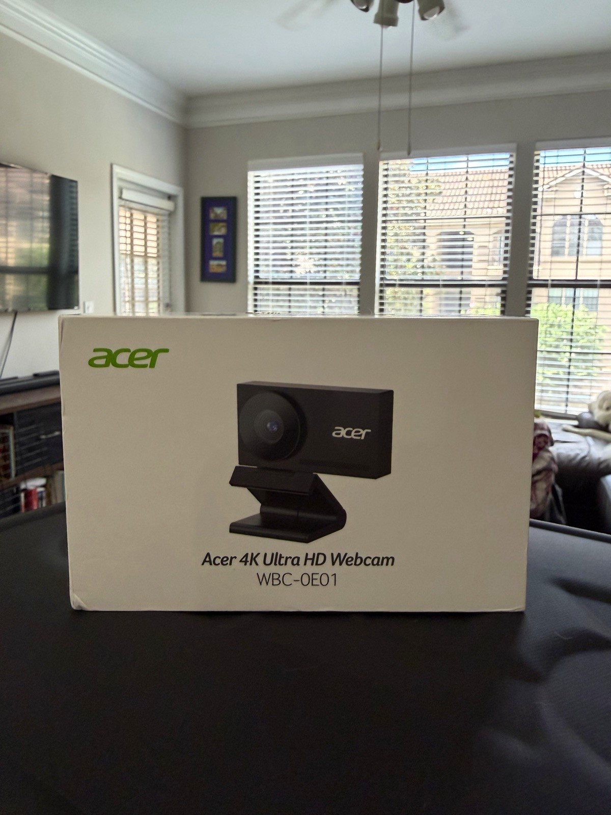 Acer 4K Ultra HD Webcam Built-In Microphone Black 4K Max Res WBC-0E01