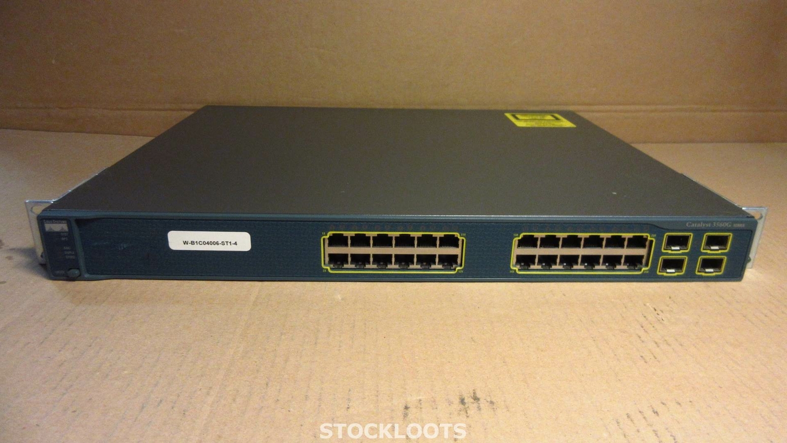 Cisco WS-C3560G-24TS-S v05 Catalyst 24-Port Gigabit + 4x SFP Switch + RACK EARS