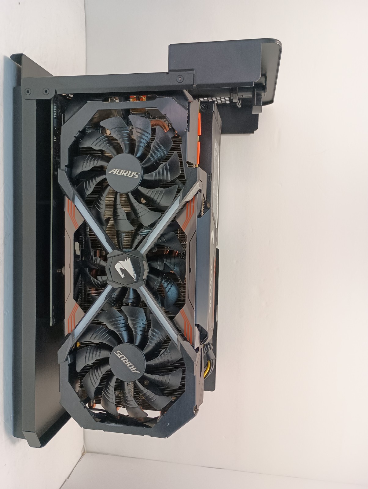 Razer Core x eGPU 650W PSU External Graphics Card 11GB Taorus