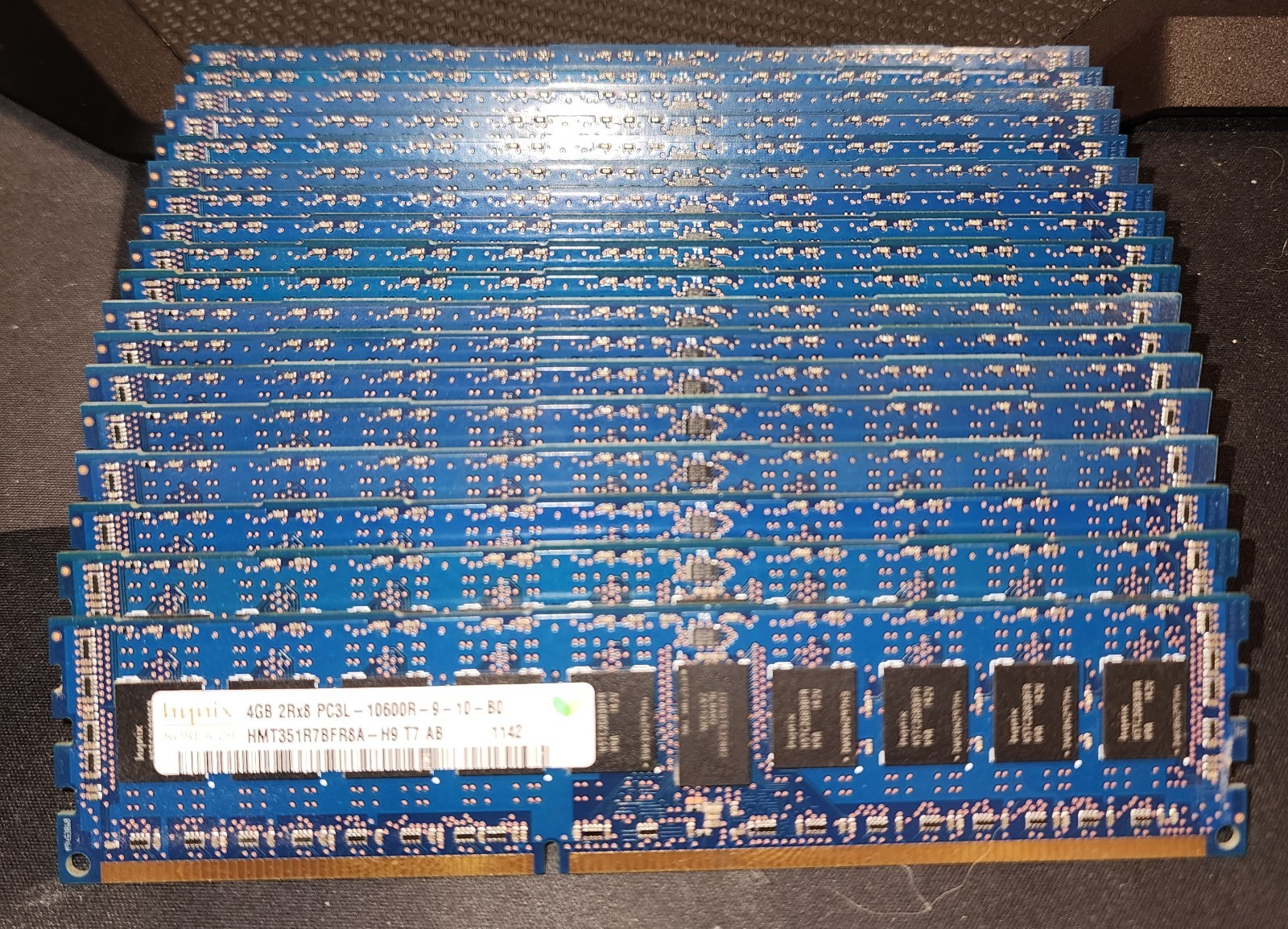 Hynix (Lot Of 18) 4GB 2Rx8 PC3L-10600R DDR3 Server Memory 72GB Total
