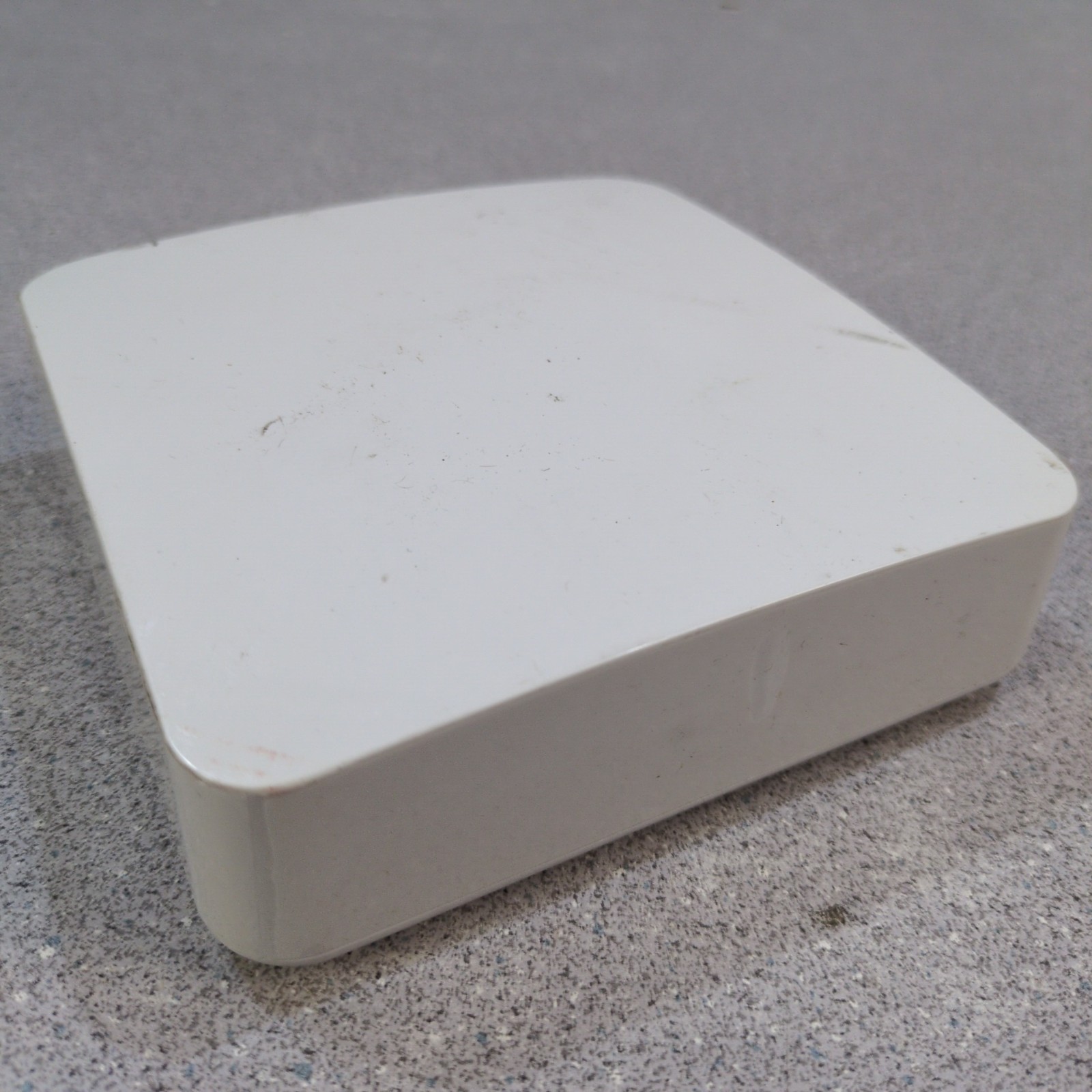 Used Calix GigaSpire BLAST u4m mesh - NO POWER CORD