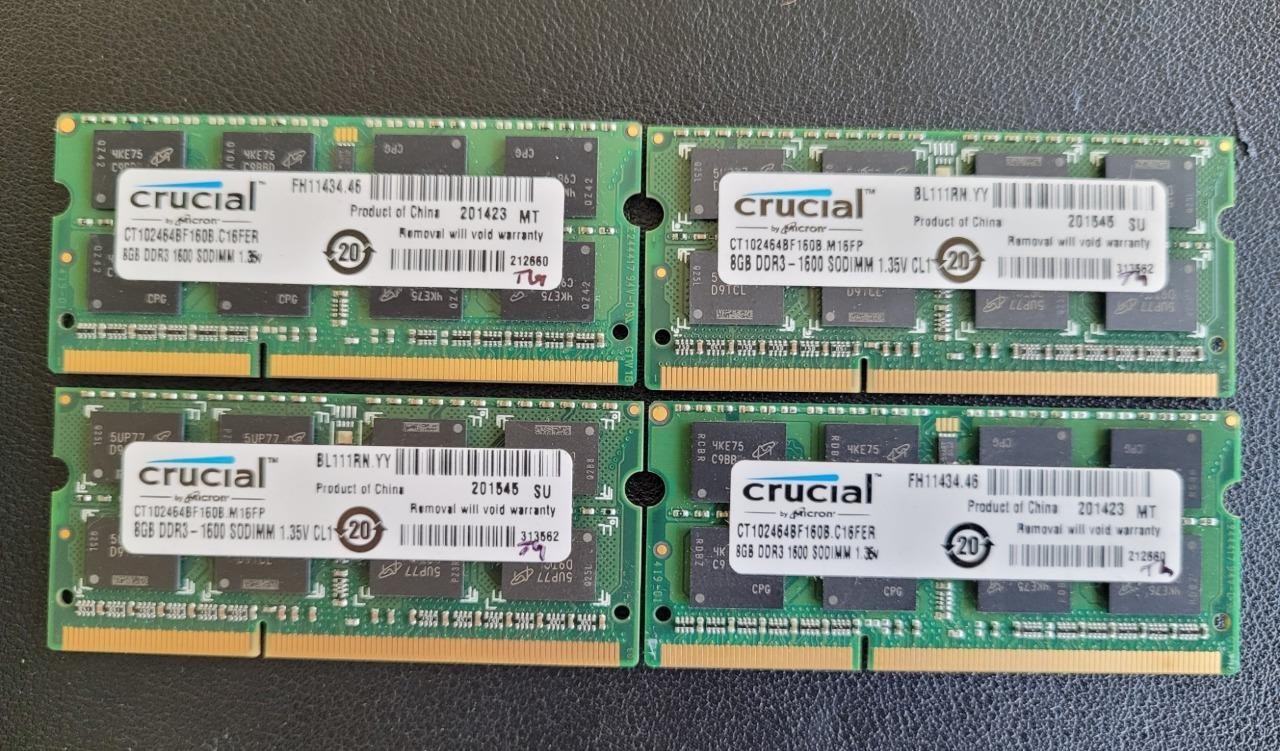 32GB of Crucial PC3L-12800S  4 sticks of 8GB each = 32GB Laptop Memory