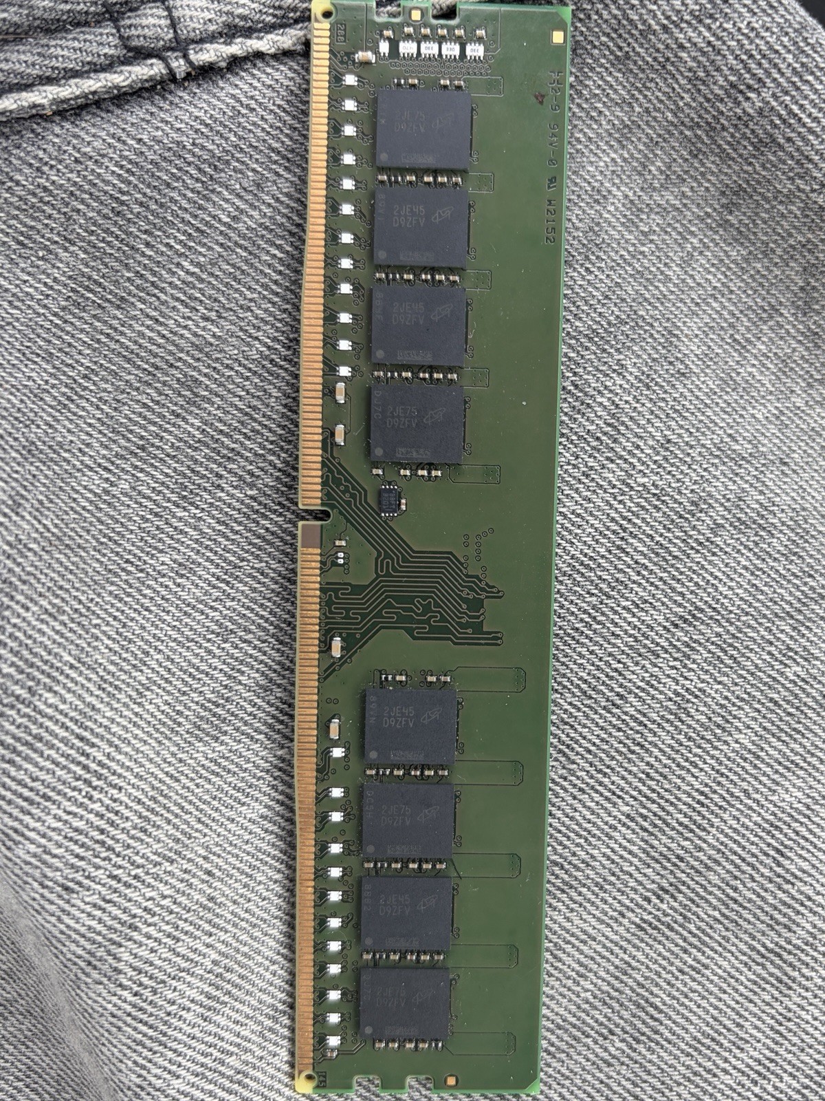 Kingston ValueRAM DIMM 32gb 3200MT/s (KVR32N22D8/32)