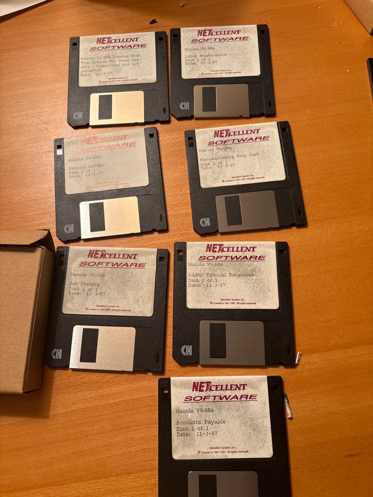 UNUSED BRAND NEW MACOLA  ERP 6.0 Complete. Disks. Vintage