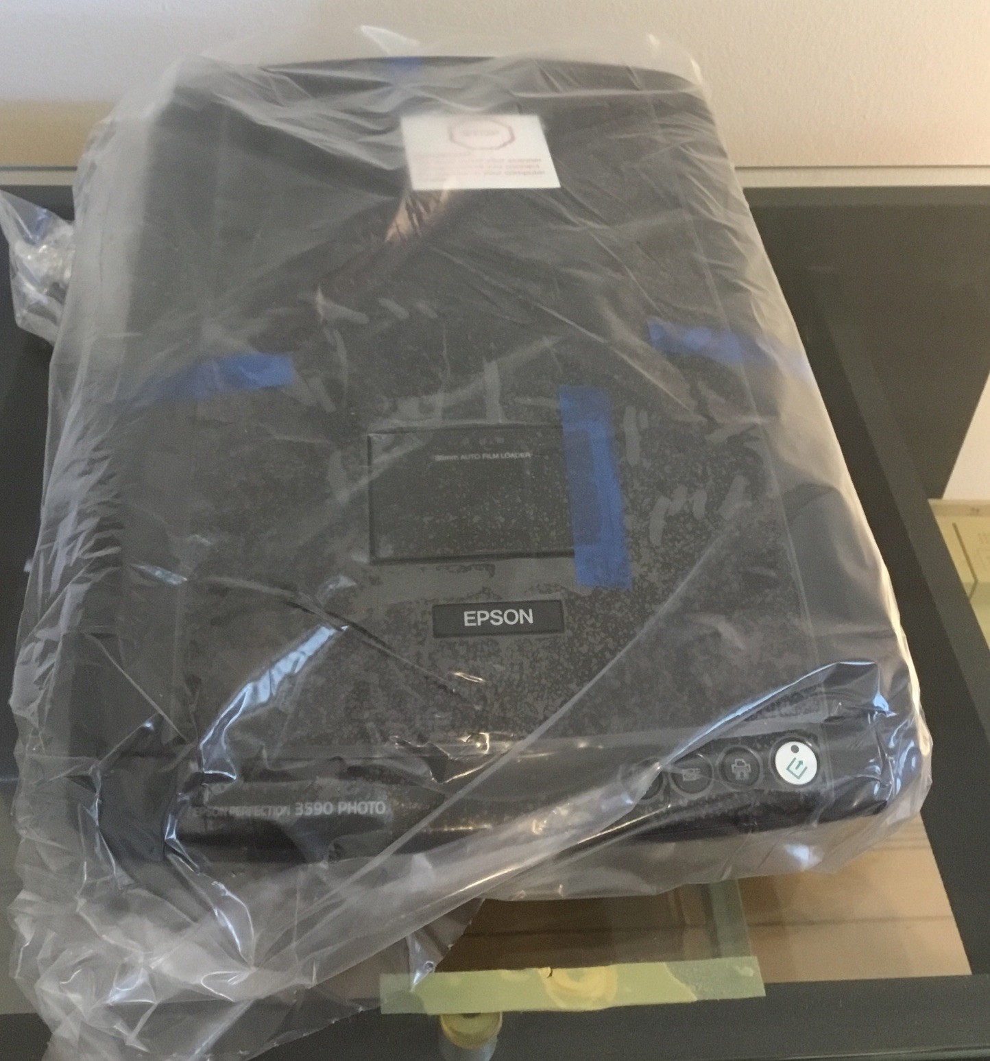 New Genuine Epson Perfection 3590 Color Photo Scanner Nice New Item