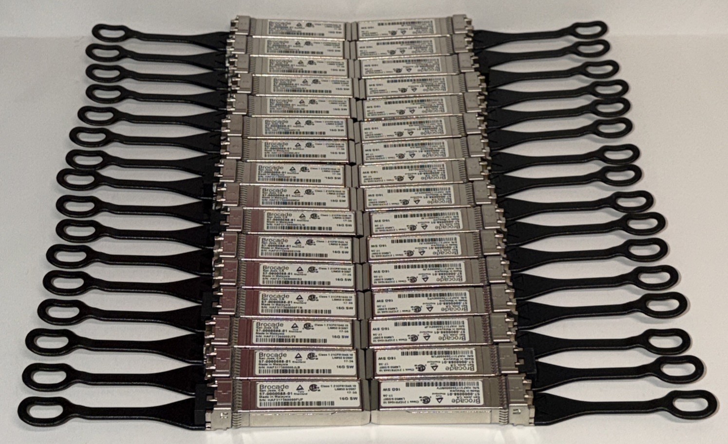 Lot of 32 Brocade 57-0000088-01 16G SW Transceiver 57-0000088-01