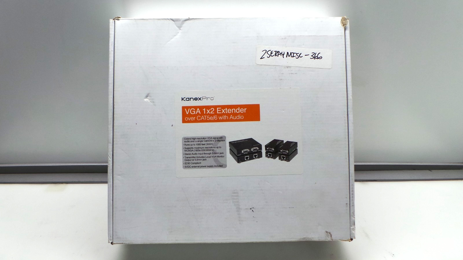 KanexPro VGA 1x2 Extender over CAT5e/6 with Audio - Very Light Used