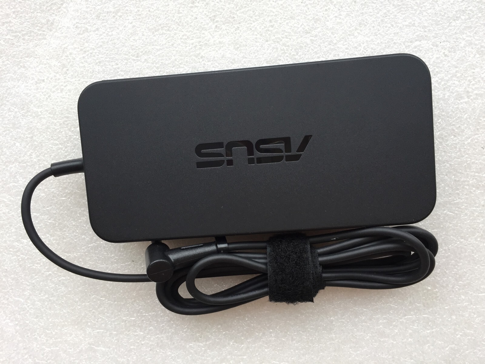 New Original OEM 19V 6.32A 120W Adapter for Shuttle XPC Slim DH670/DH670 V2 PC