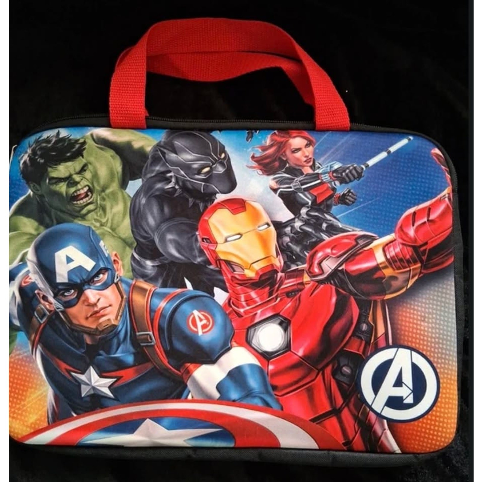 Marvel Avengers Bioworld Laptop Sleeve Bag