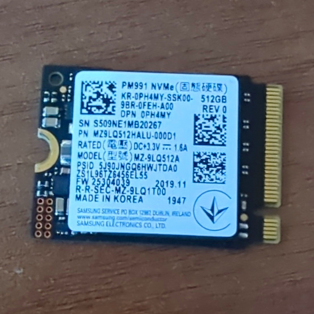 Samsung PM991 512GB M.2 NVMe Internal SSD MZ9LQ512HALU-000D1