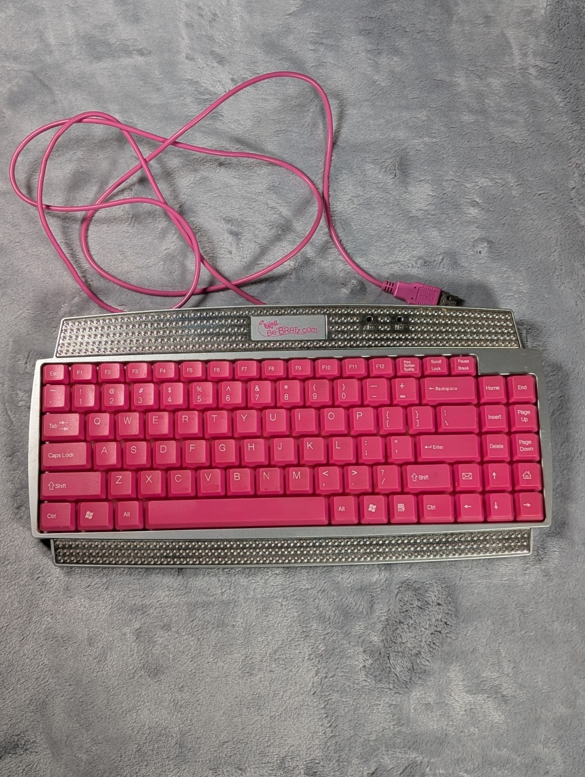 Bratz Pink Bedazzled PC Compatible USB Port Keyboard Y2K nostalgia Vintage(2007)
