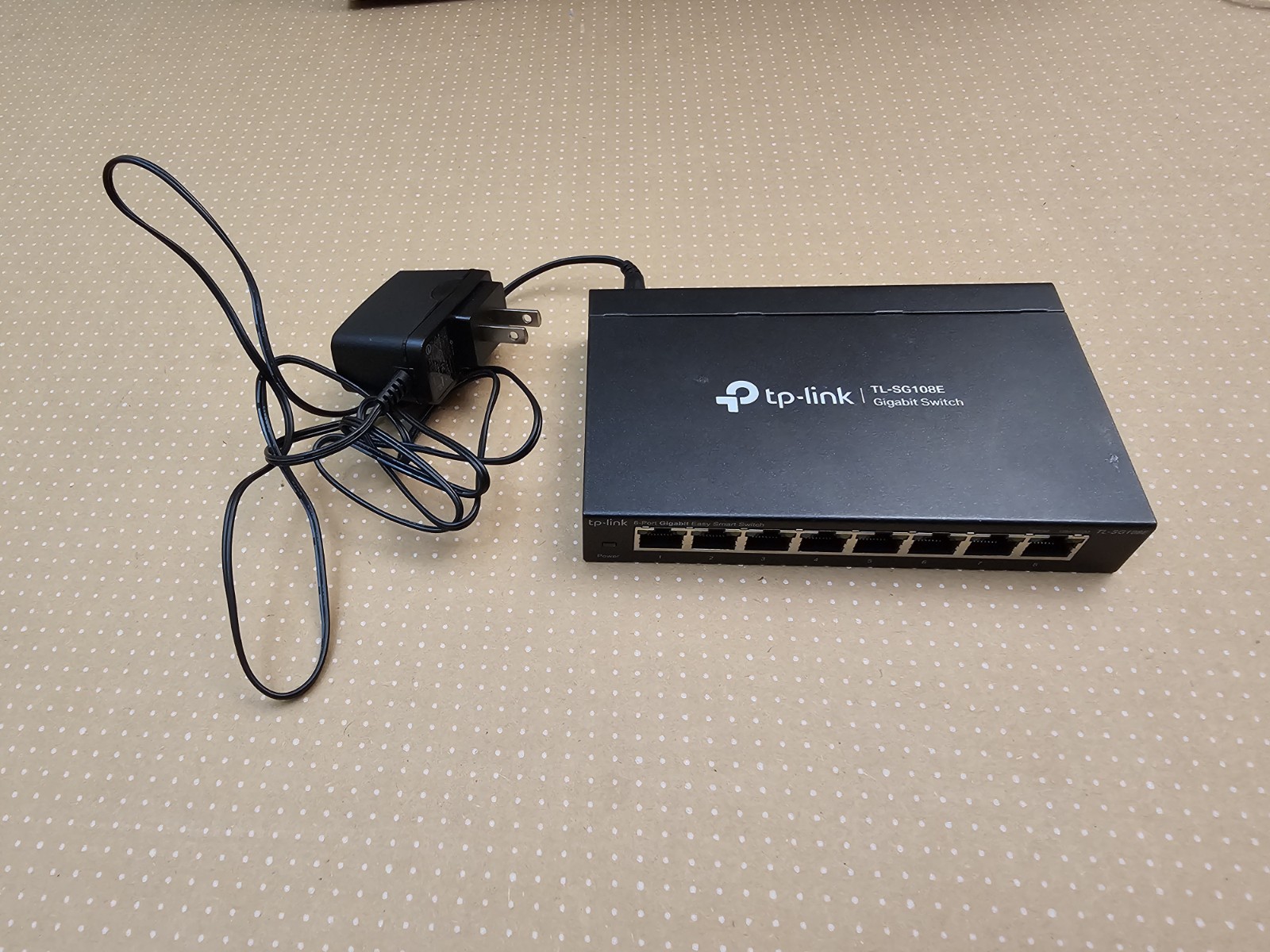 TP-Link TL-SG108E 8-Port Gigabit Easy Smart Switch 