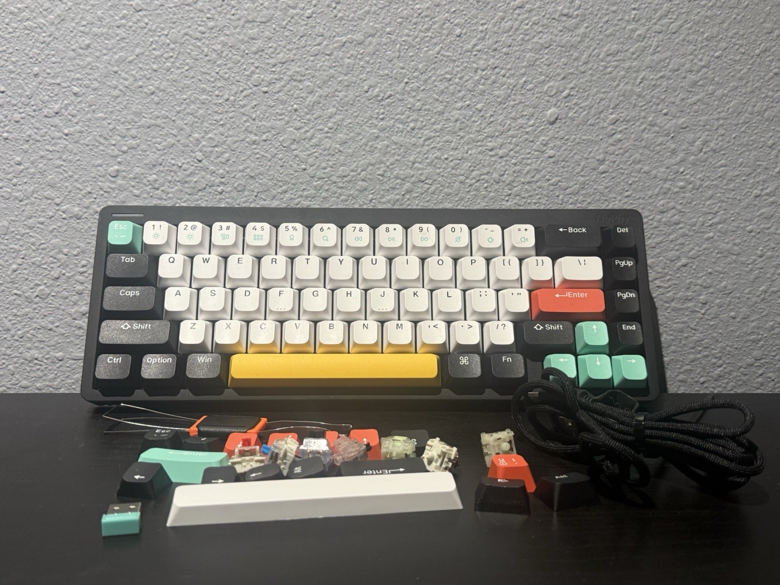 NuPhy Halo65 Mechanical Gaming Keyboard PBT RGB Wireless Black