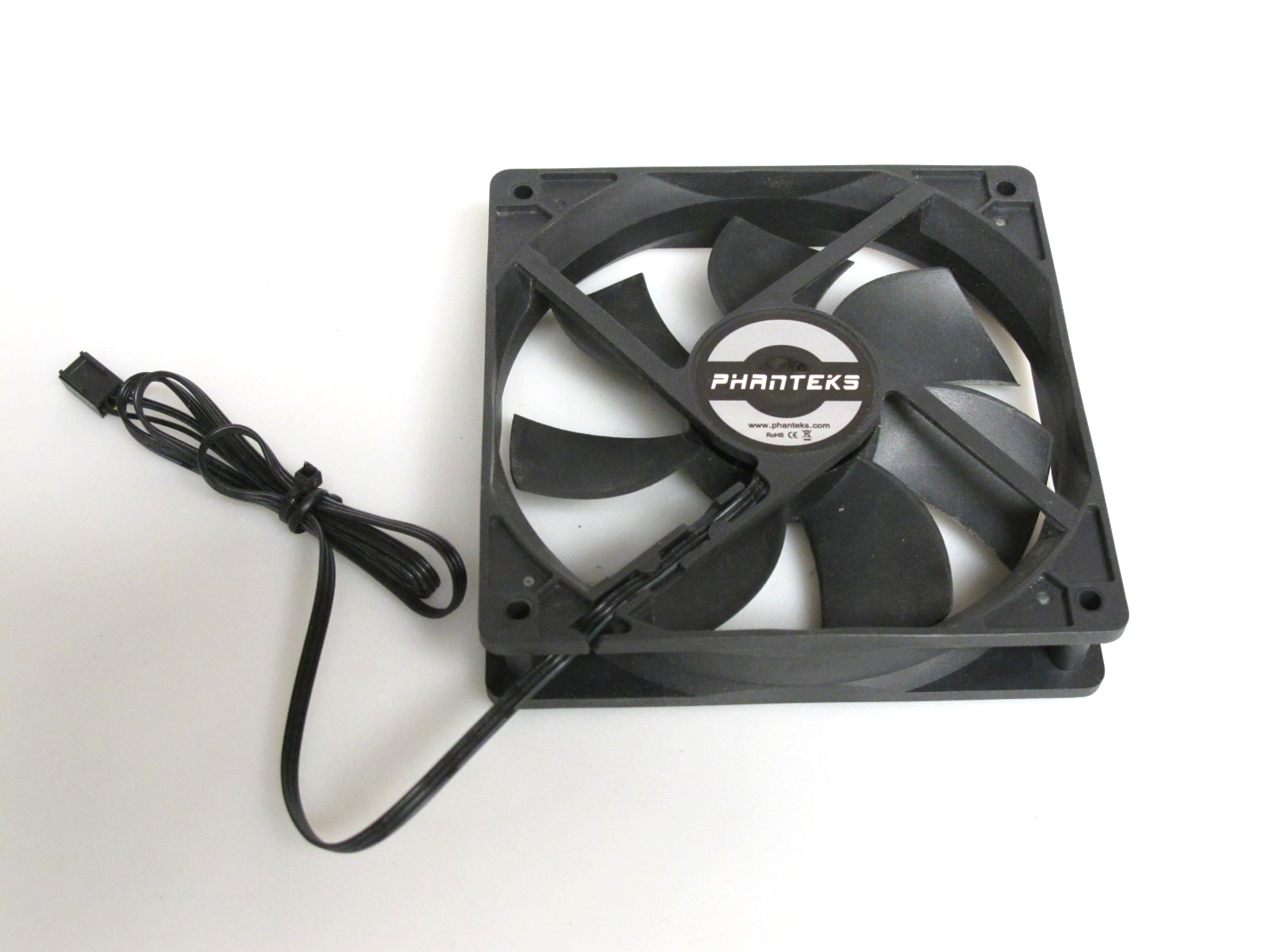 CYBERPOWERPC C-Series CS-450 ET8160 Genuine PHANTEKS non RGB 120mm fan, 3 pin