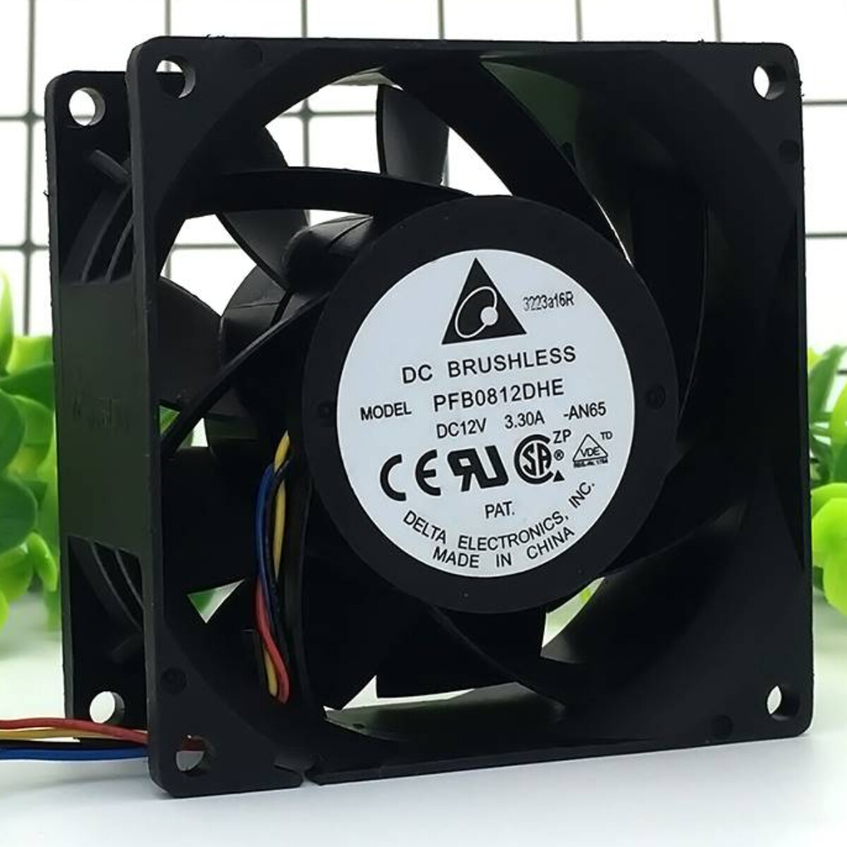 DELTA PFB0812DHE 8038 8CM 12V 3.3A High Air Volume Super Violent Cooling Fan