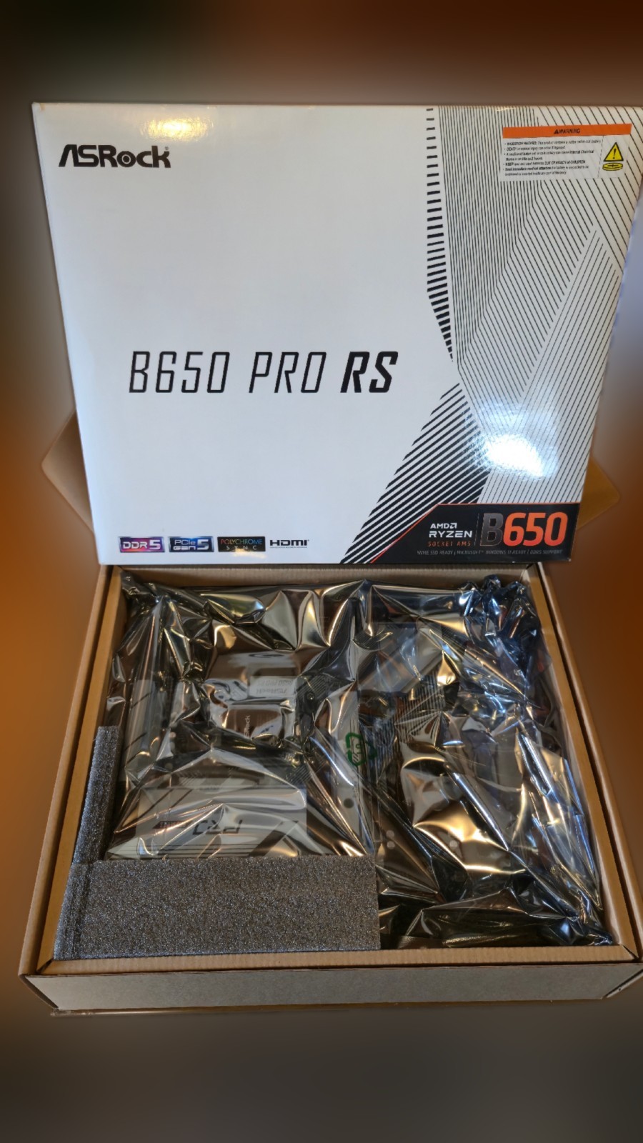 ASRock B650 Pro RS Motherboard ATX Socket AM5 AMD B650 90-MXBL10-A0UAYZ