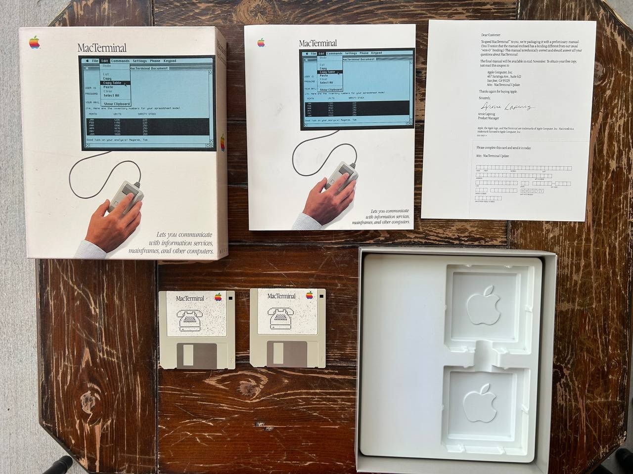 Macintosh MacTerminal M0521 Version 1.0. Vintage Apple software 1984 year